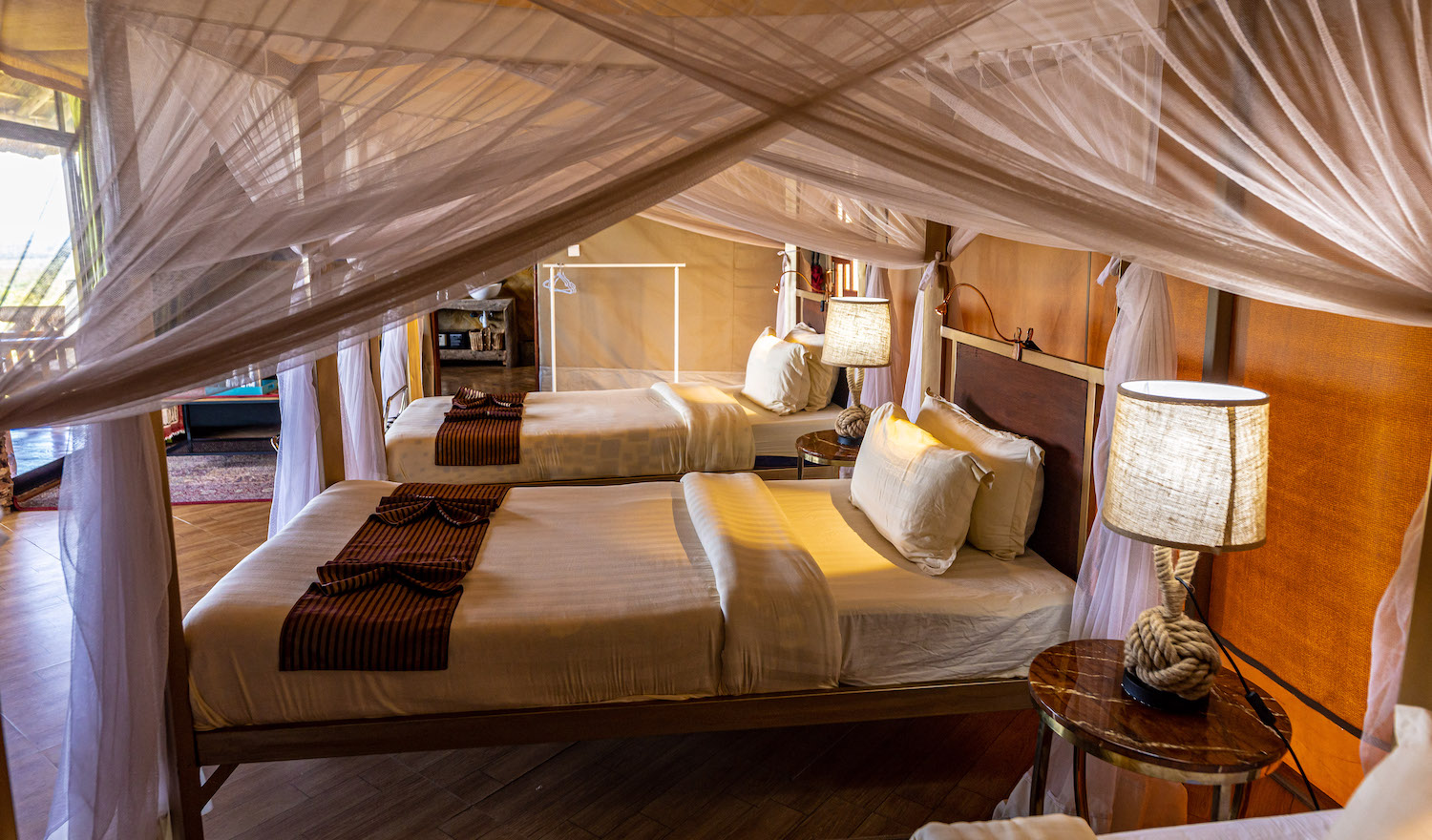 Serengeti Lodge